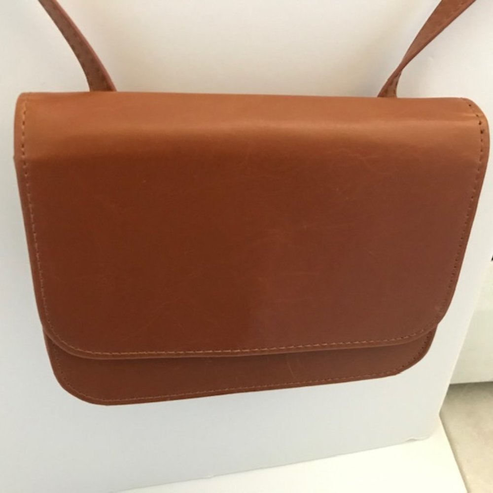 brown purse
